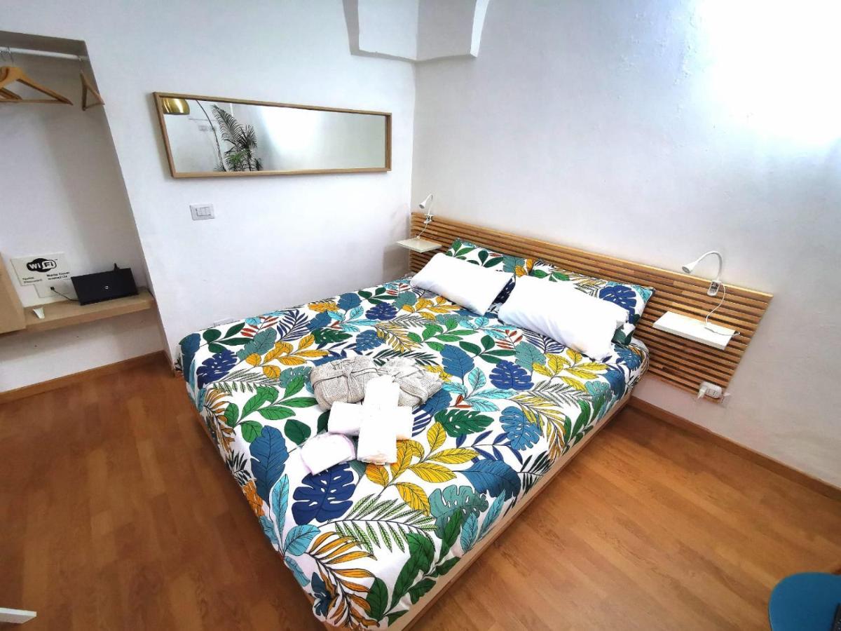 Ma Ma Crociferi 33 Apartment Catania Exterior photo